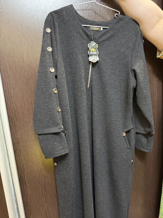 Теплое платье для женшин