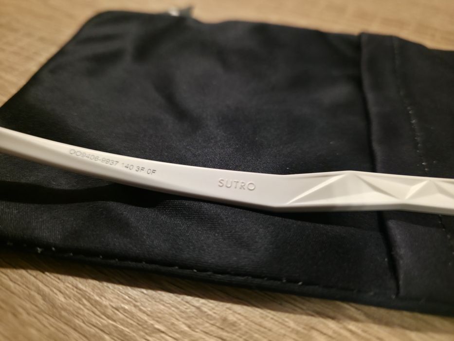 Oakley Sutro Photocromatic