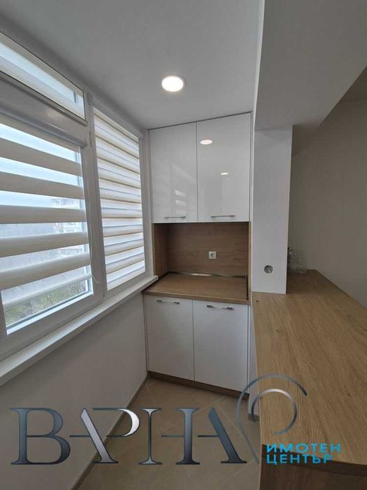 Дава се под наем Двустаен апартамент в Варна, Център - 62 кв.м за 428.91 € - Снимка #3