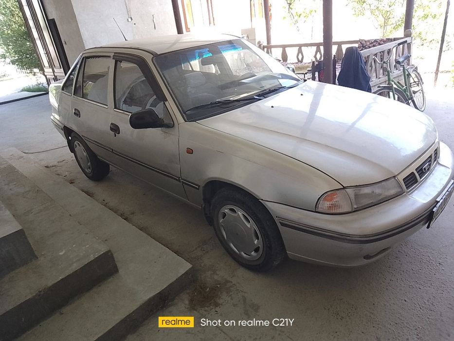 Нексия 1 сотилади