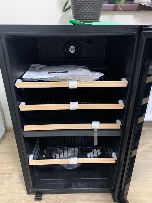 Винный шкаф Climadiff CLD55B1 — НОВЫЙ