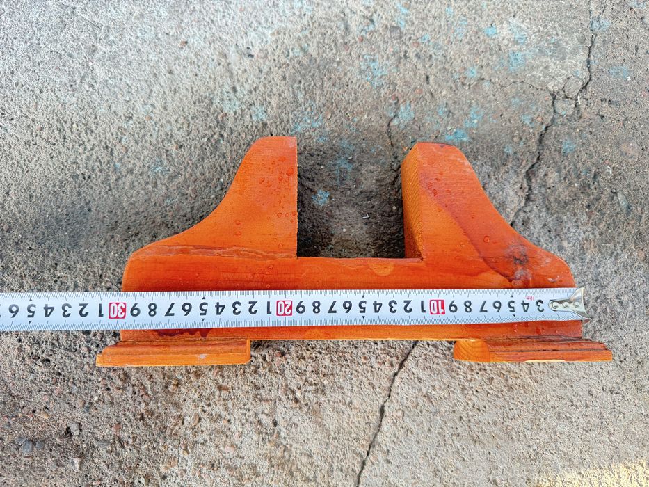 Подставки под дверь