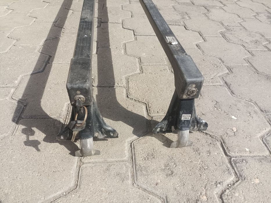 Продаю поперечины (дуги, рейлинги) на БМВ