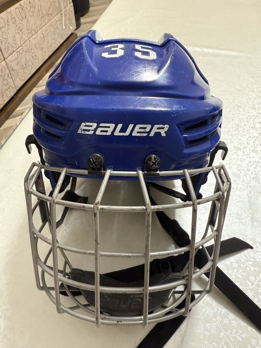 Продам шлем BAUER