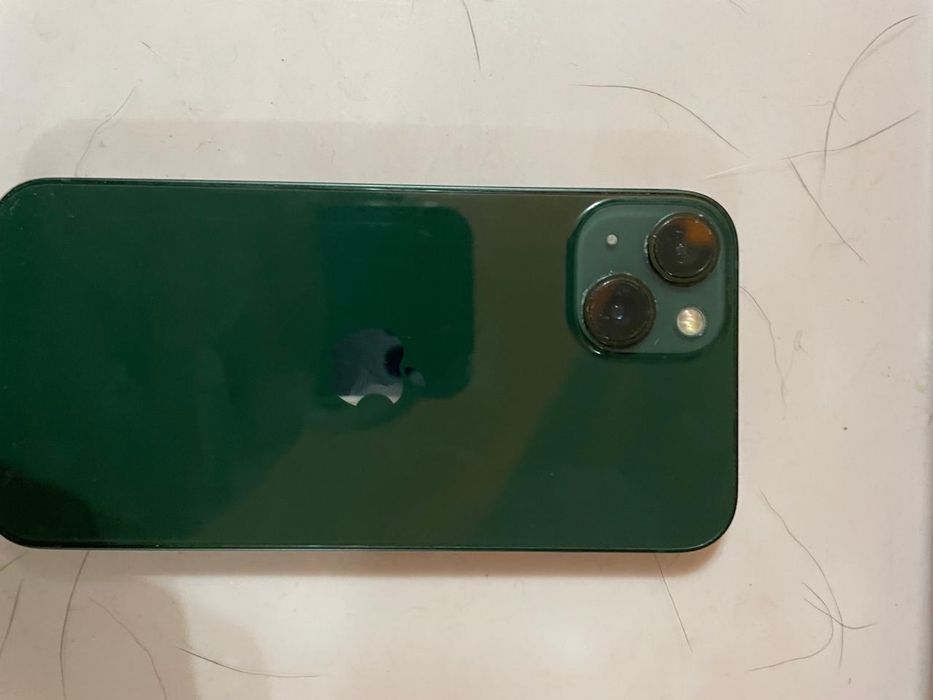 IPhone 13 зелёный