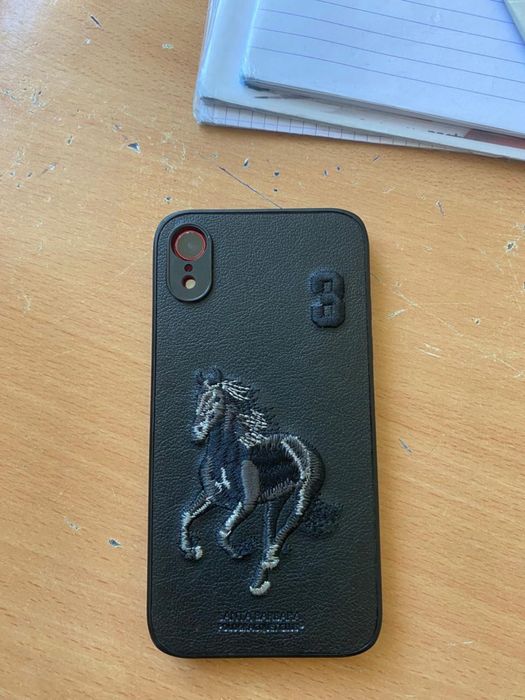 Айфон Хр 64гб все работает