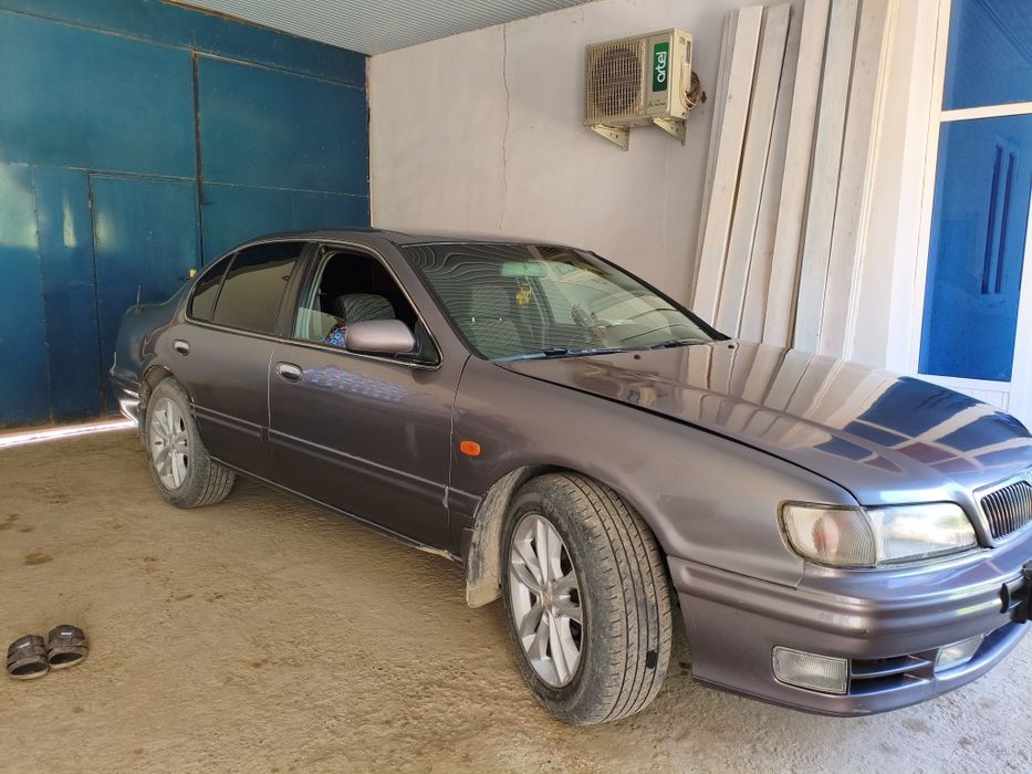 Nissan Maxima A32