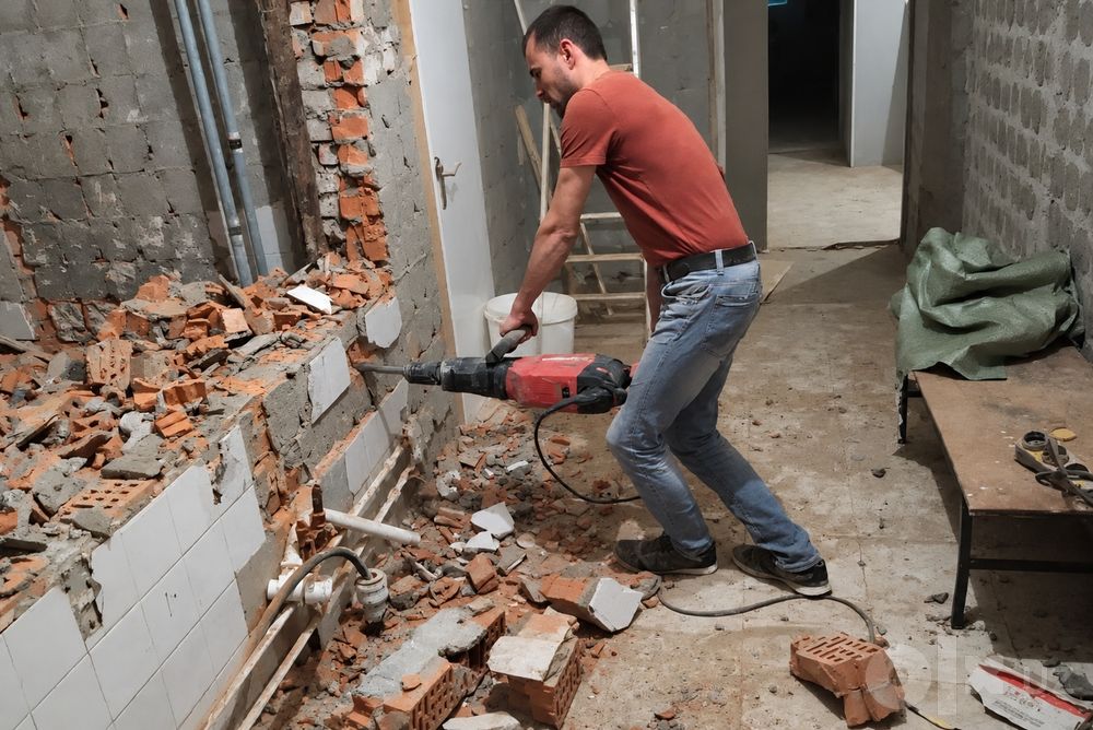 Mardikor kunlik ishchilar Toshkent bo'ylab 24/7