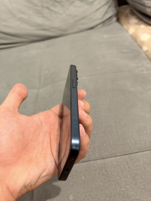 iphone 15 Pro folosit, in stare foarte buna!