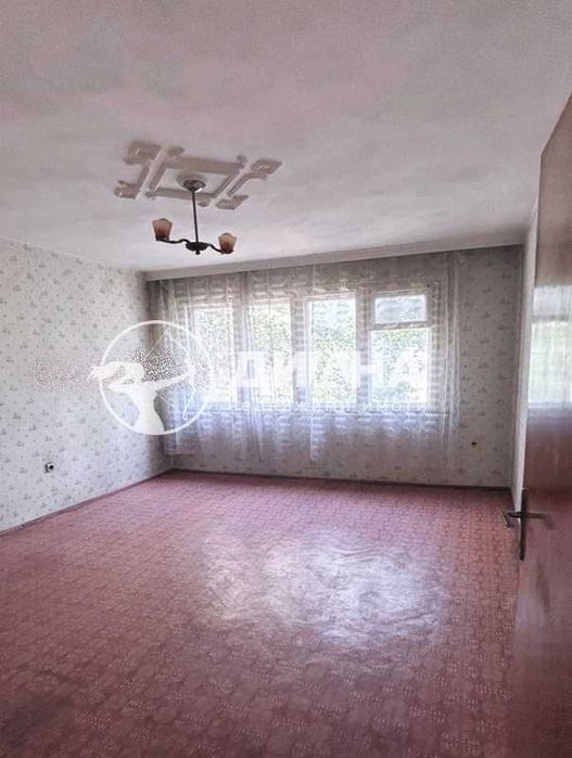 Продава се Тристаен апартамент в Пловдив, Младежки Хълм - 114 кв.м за 1430 €/кв.м - Снимка #1