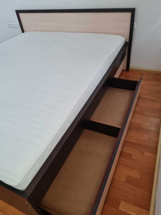 Легло с рамка и матрак