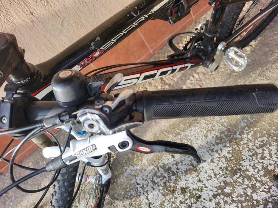 Vand bicicleta mountain bike full carbon