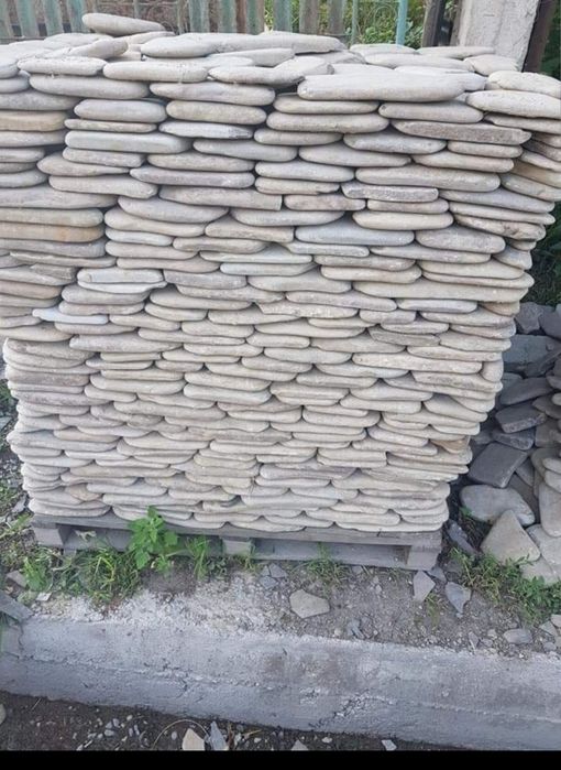 Piatra de râu, pavaj piatra de rău, piatra de râu rezistenta