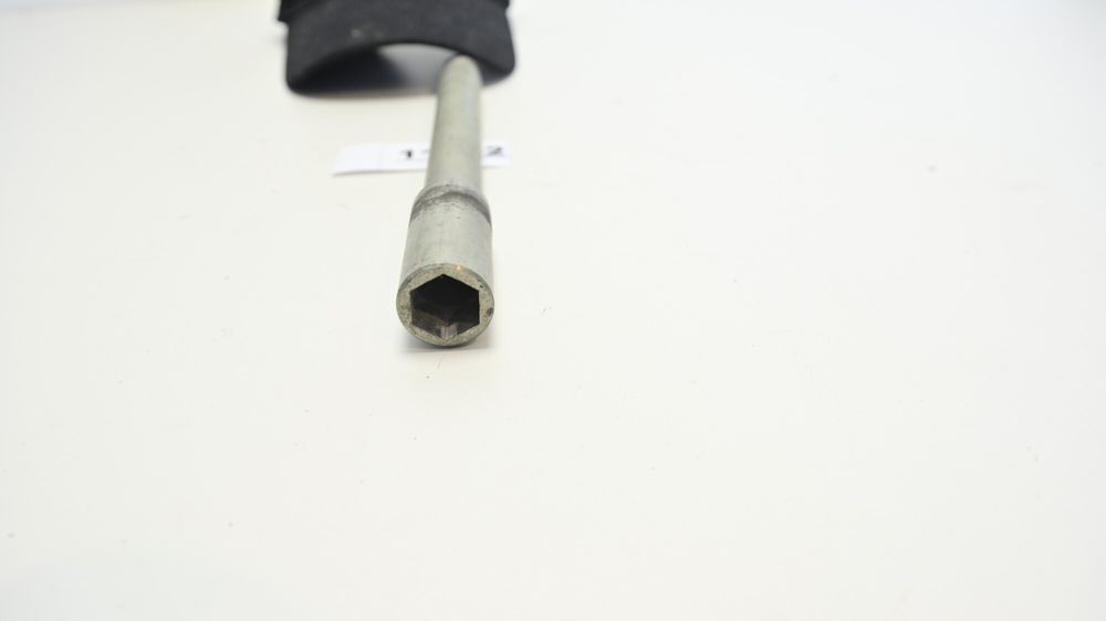 Ax Roata Fata Suzuki GSR750 2011 - 2016