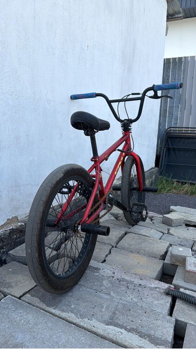Велосипед BMX  в отличном состоянии