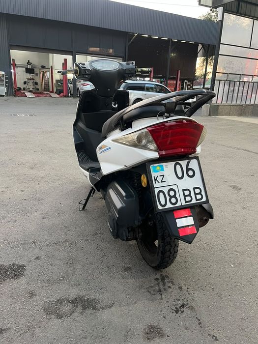 Мопед м8 180куб.