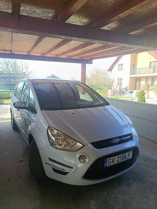 Vând Ford Smax 2.0 TDCi