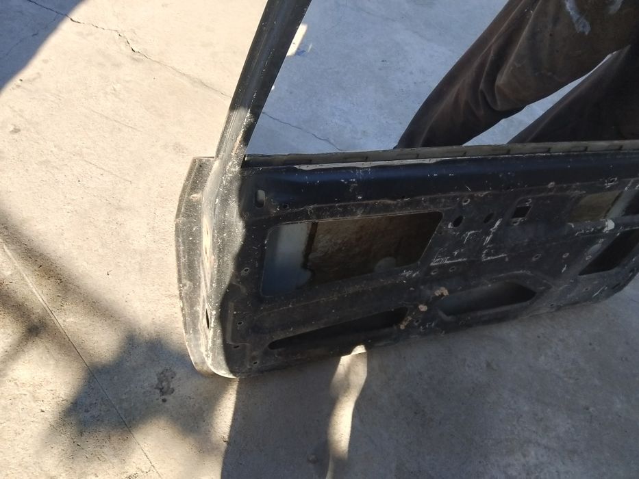 Двер на  ваз2108