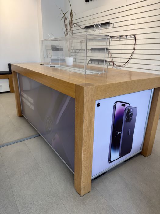 Masa showroom/prezentare