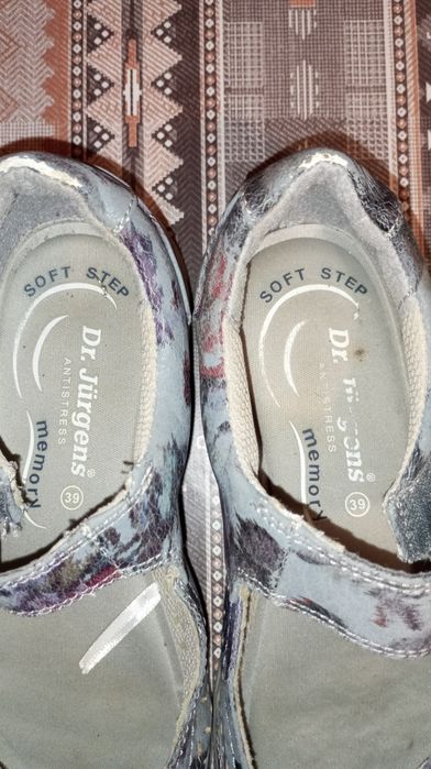 Pantofi pentru femei.