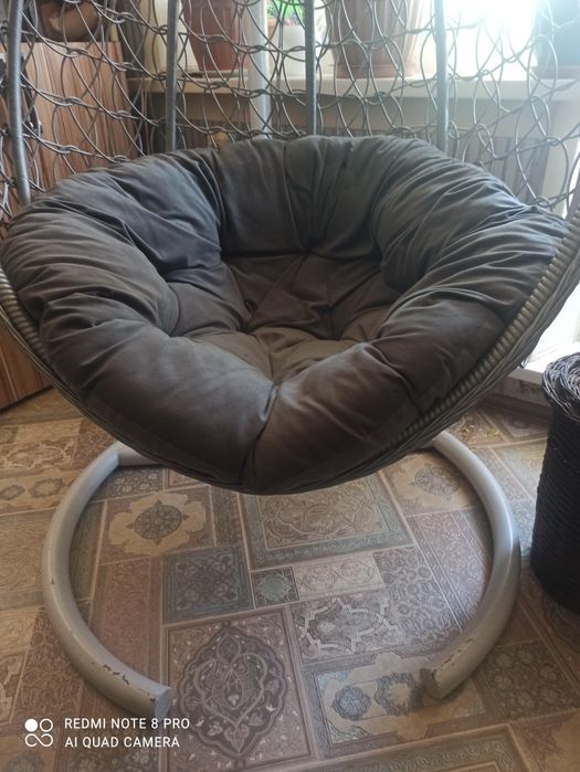 Кресло качалка в хорошем состоянии