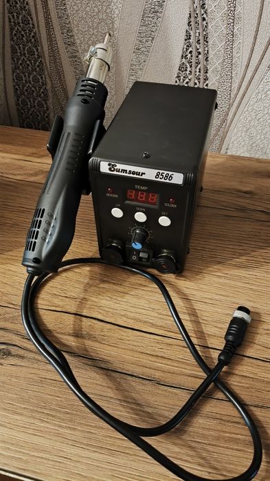 Паяльная станция 8586 с феном
