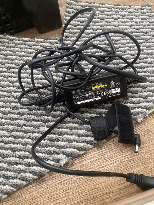 Портативный проигрыватель  DVD дисков