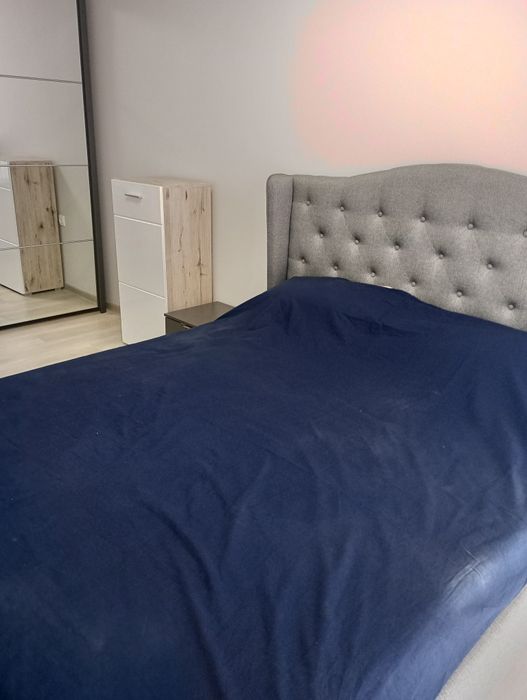 Дава се под наем Тристаен апартамент в Бургас, Изгрев - 85 кв.м за 816 € - Снимка #1