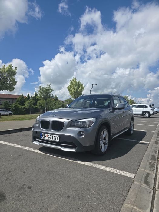 BMW X1 2011 — imagine 2