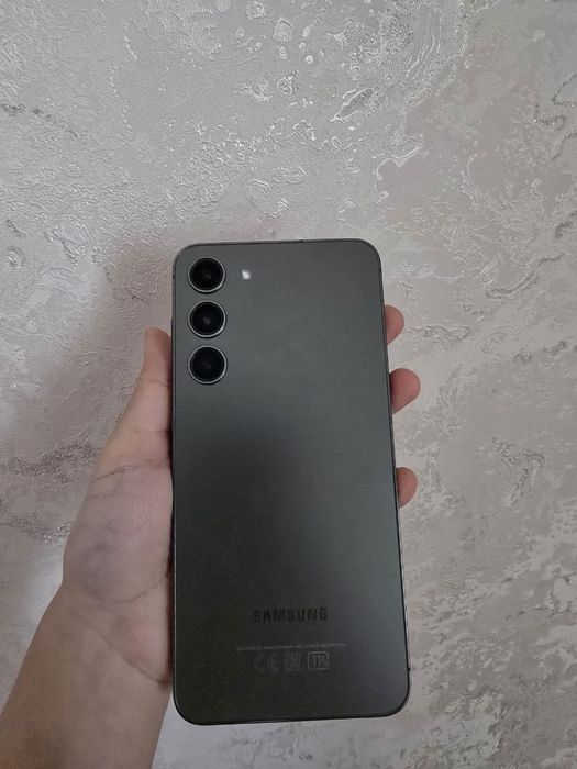 Samsung s23+ продаётся