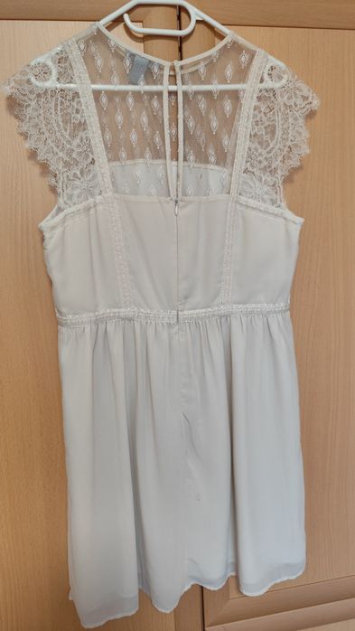 Дамска рокля с дантела H&M