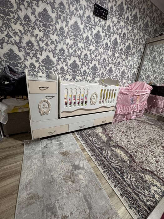 детские кровати отличной состояния