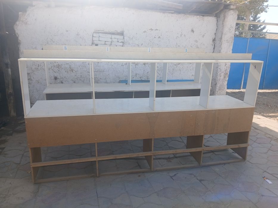 Компютер столлари сотилади