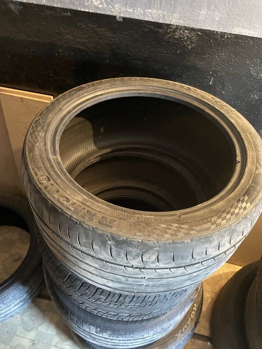 Шина R18 от х5бмв