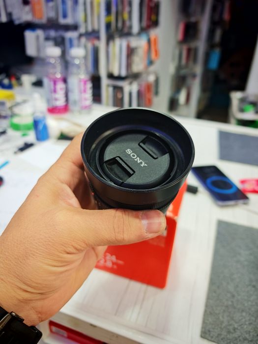 Obiectiv sony 24mm