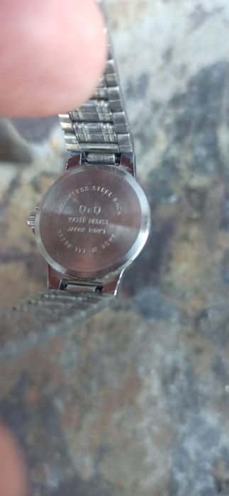 Дамски Часовник Q&Q супер запазен