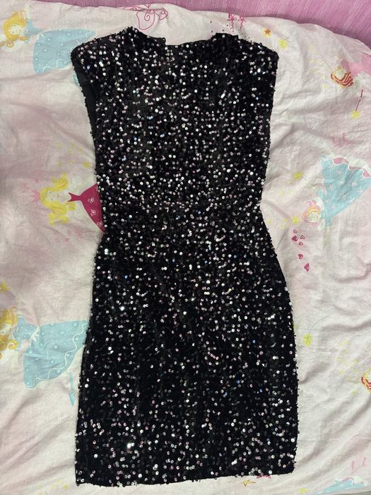 Дамска рокля с пайети