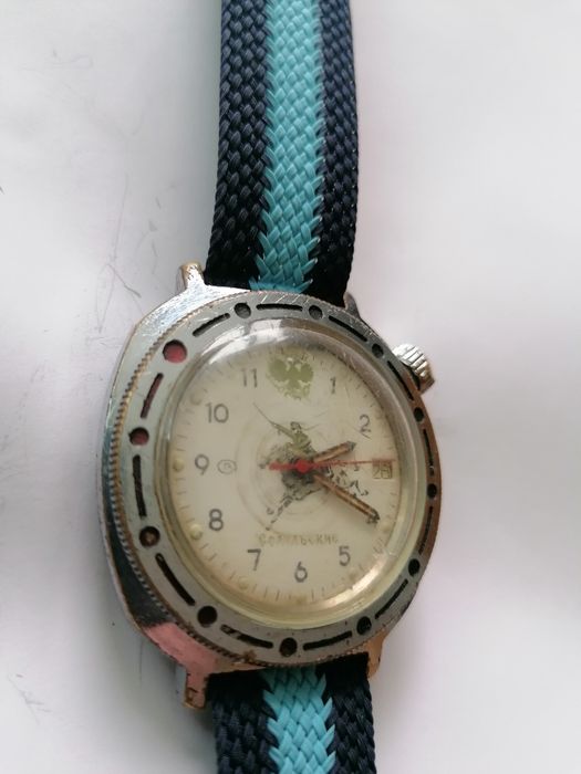 Механичен, съветски, ръчен часовник