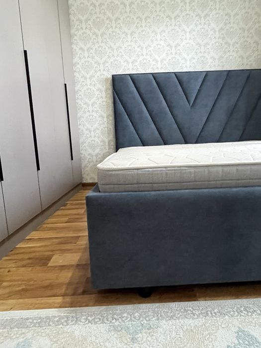 Спальный кровать