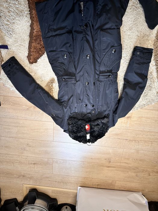 Теплая куртка зимняя