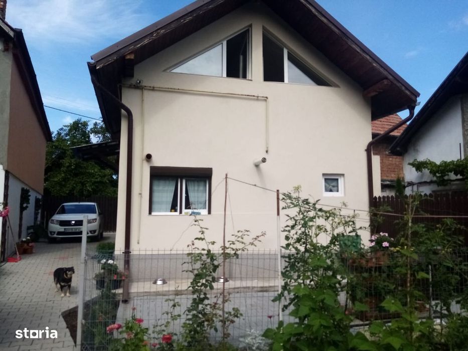 Casa P+M în zona Baciu din Sacele
