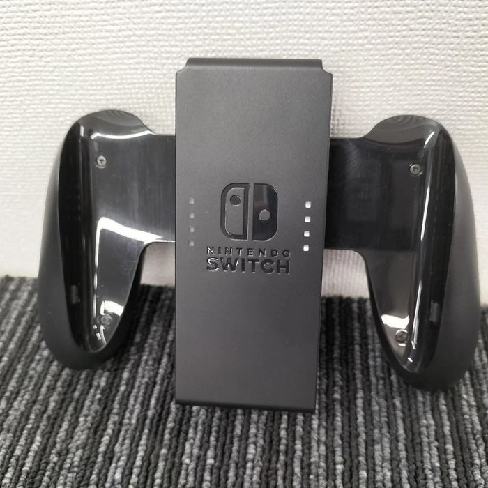 Срочно Продам Nintendo switch oled