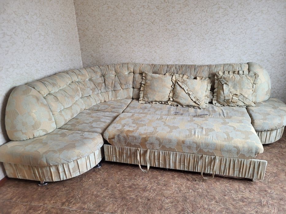 Продам раскладной диван