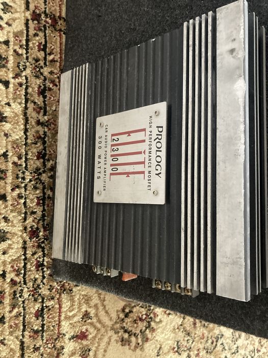 Сабвуфер с усилителем