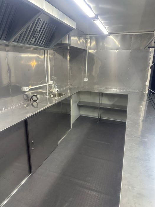 Изработка на каравани и търговски фургони за бързо хранене