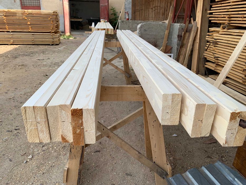 Lambriu si grinzi stratificate molid