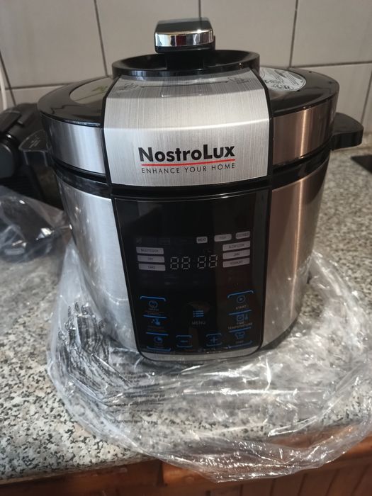 ЧИСТО НОВ - мултикукър под налягане