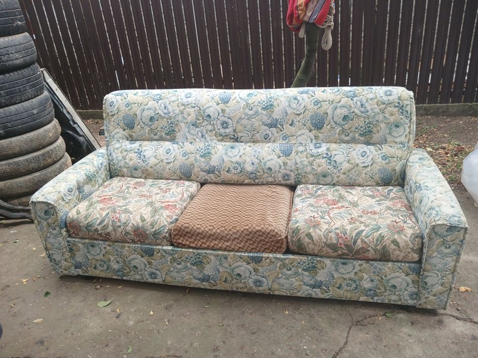 Canapea extensibilă