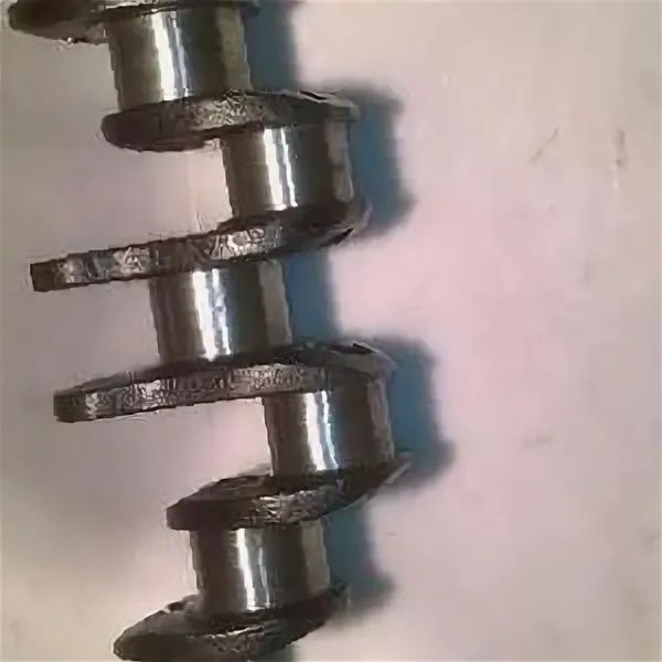 Коленчатый вал коленвал вкладыш Газ 21 Волга