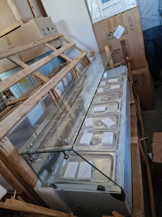 REDUCERE Salatiera 1.8m vitrina rece ingrediente -TRANSPORT GRATUIT